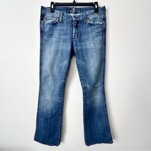 7 for All Mankind A Pocket Distressed Jeans Size 30